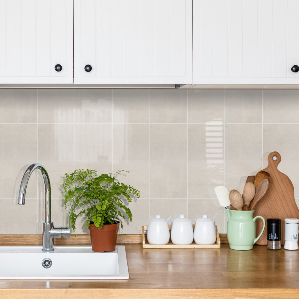 wandtegels beige keuken